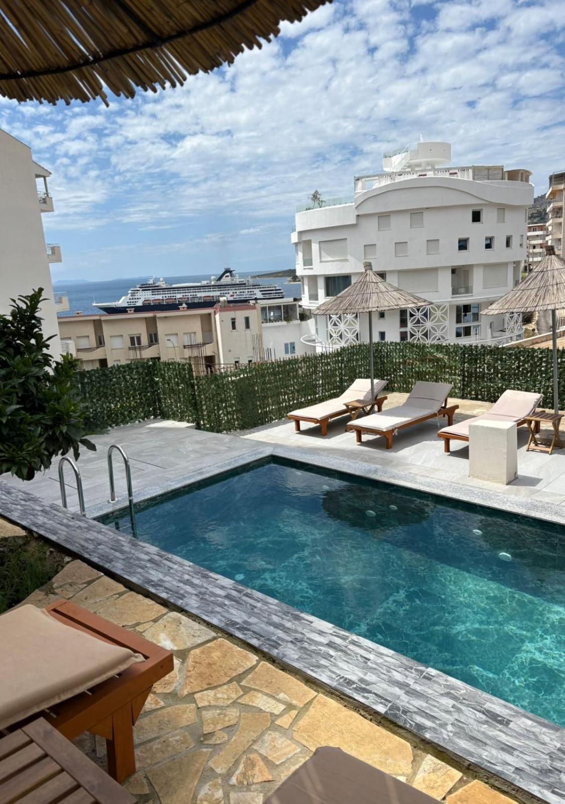 Vila Jon'A ซารานเดอ ภายนอก รูปภาพ